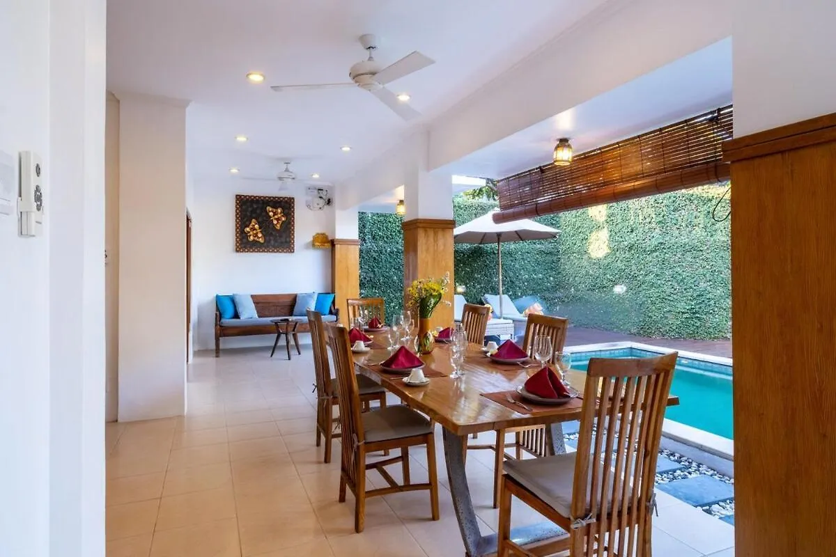 Genta- Petitenget 2Br Villa, Walk To Beach! Seminyak  Seminyak (Bali)