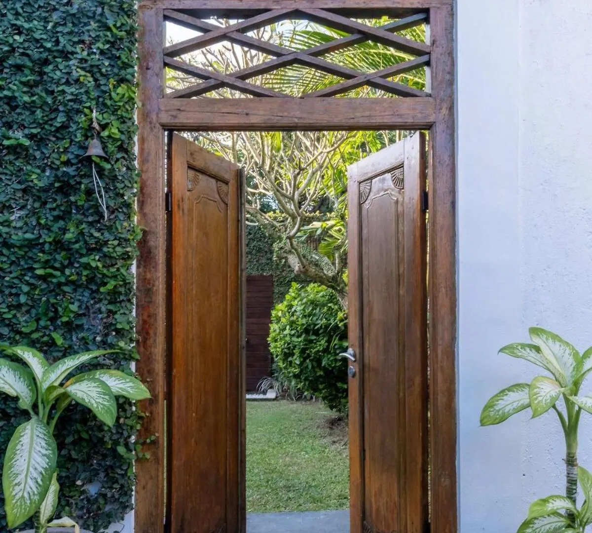 Genta- Petitenget 2Br Villa, Walk To Beach! Seminyak  Villa